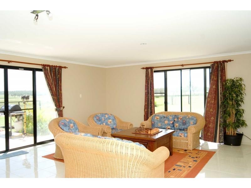 232 Rifle Range Road, Lowood QLD 4311