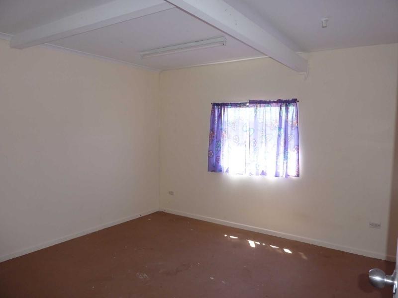 5 Leslee Court, Summerholm QLD 4341