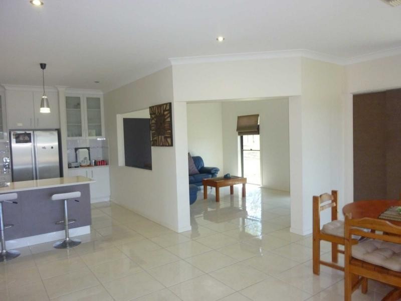 Kensington Grove QLD 4341