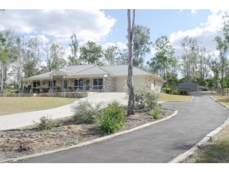 Kensington Grove QLD 4341