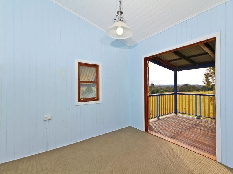 Fairney View QLD 4306