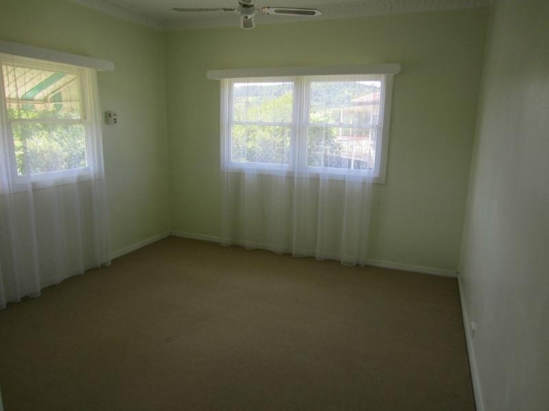 101 Railway Street, Lowood QLD 4311