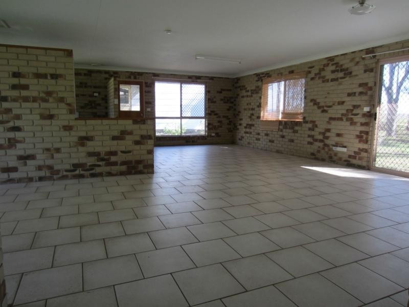 18 Haslingden Road, Lockyer Waters QLD 4311