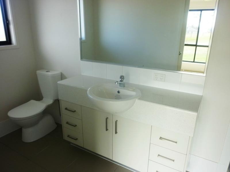 Hatton Vale QLD 4341