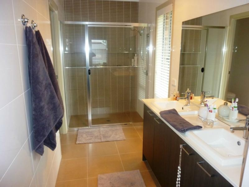 Kensington Grove QLD 4341