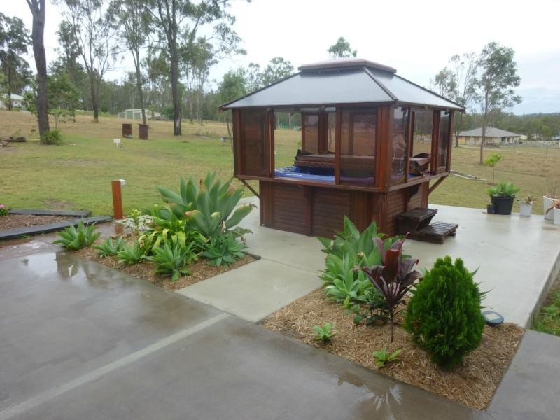 Kensington Grove QLD 4341