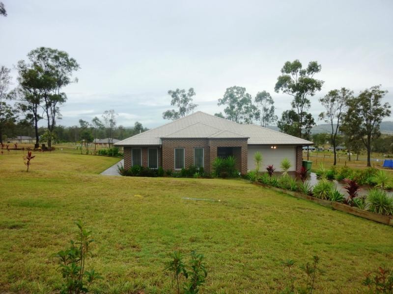 Kensington Grove QLD 4341