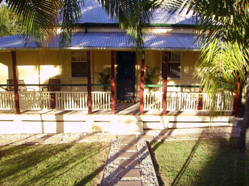 9 Weldon Street, North Ipswich QLD 4305