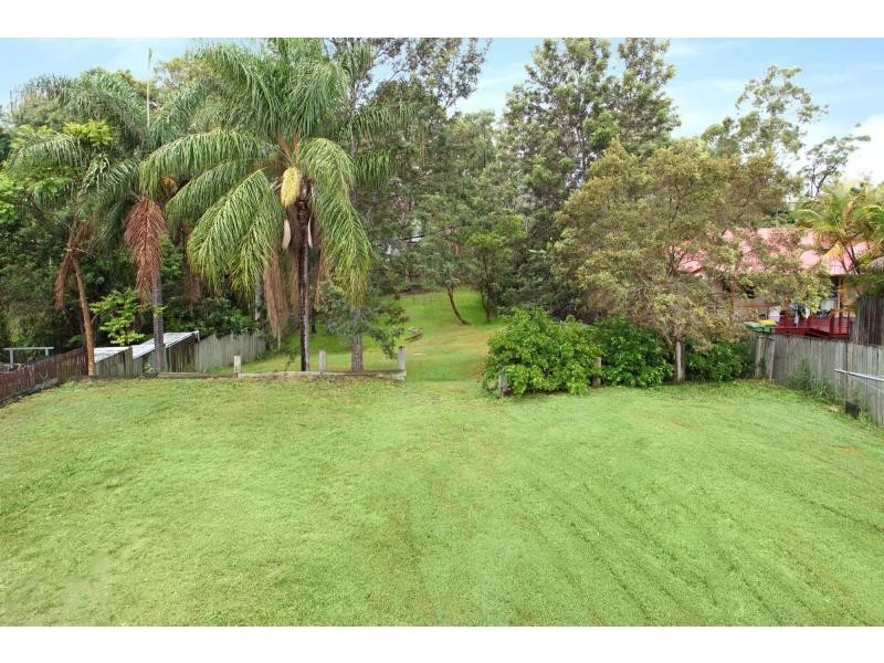 9 Weldon Street, North Ipswich QLD 4305