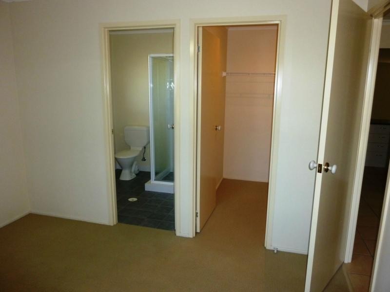 Kensington Grove QLD 4341