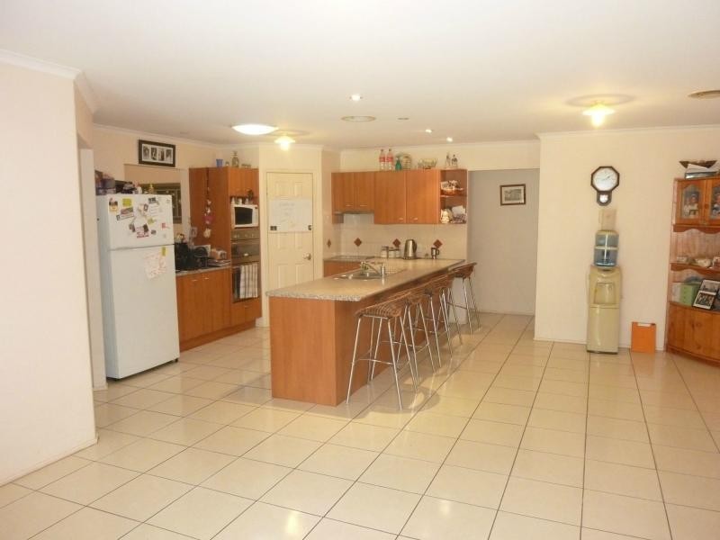 Kensington Grove QLD 4341