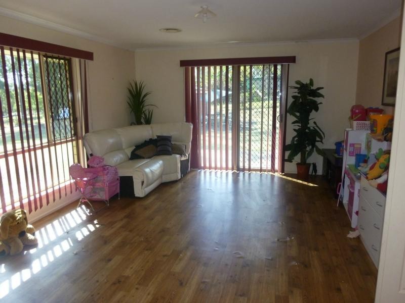 Kensington Grove QLD 4341