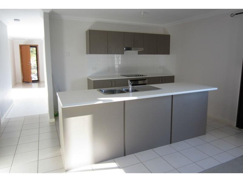 14 Bolingbroke Street, Fernvale QLD 4306