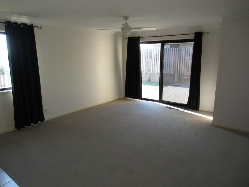 14 Bolingbroke Street, Fernvale QLD 4306