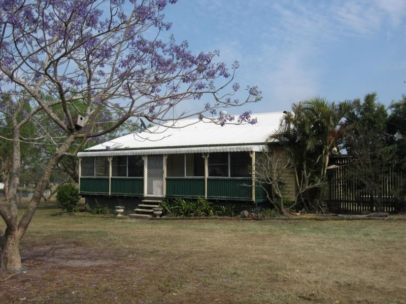 60 Kent Road, Lowood QLD 4311