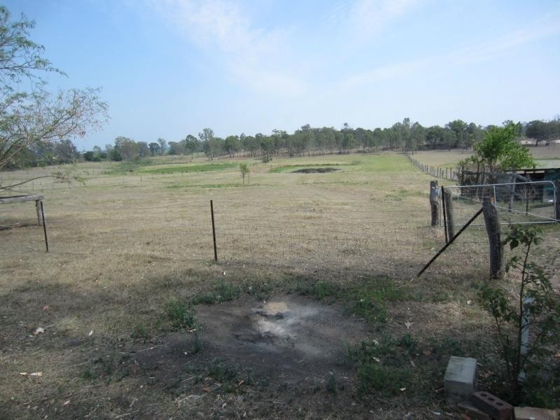 60 Kent Road, Lowood QLD 4311