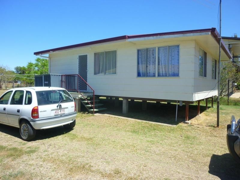 12 Gordon Street, Forest Hill QLD 4342