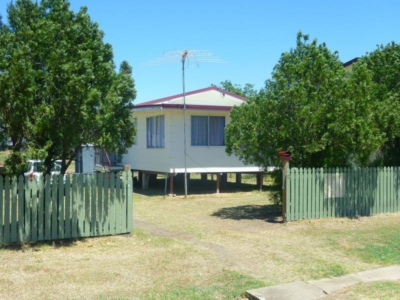 12 Gordon Street, Forest Hill QLD 4342