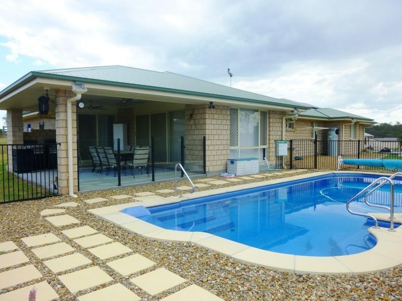 Hatton Vale QLD 4341