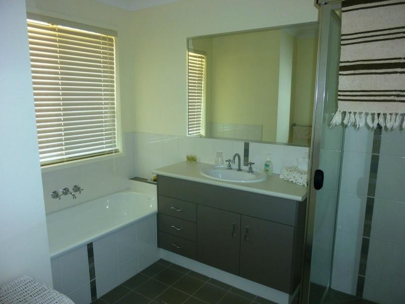 Hatton Vale QLD 4341