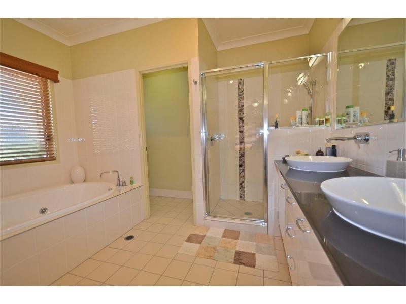 Fernvale QLD 4306