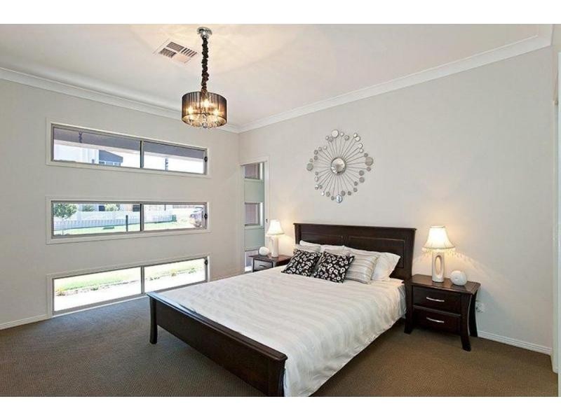 57 Skyview Avenue, Rochedale QLD 4123