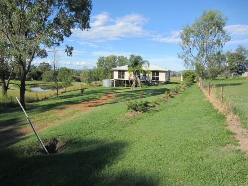 54 Thallon Road, Hatton Vale QLD 4341