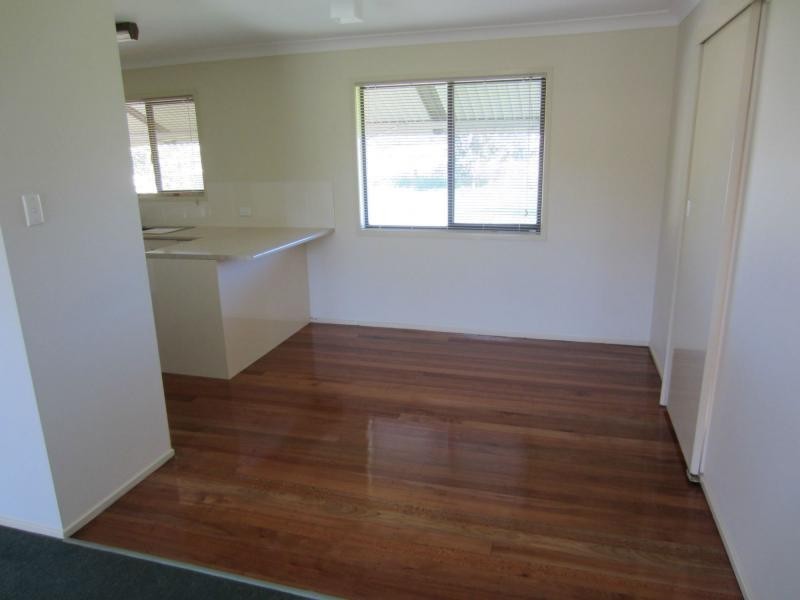 35 Daniel Street, Lowood QLD 4311