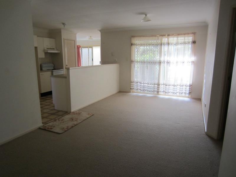 19 Fairway Drive, Hatton Vale QLD 4341