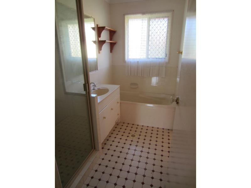 19 Fairway Drive, Hatton Vale QLD 4341