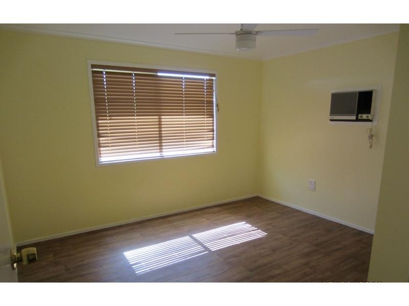 10 Burns Street, Fernvale QLD 4306