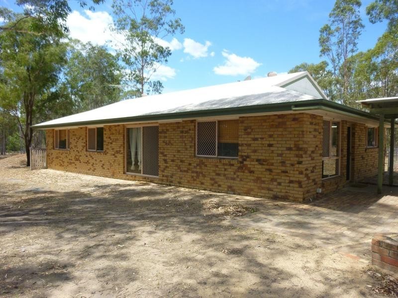 Lockyer Waters QLD 4311