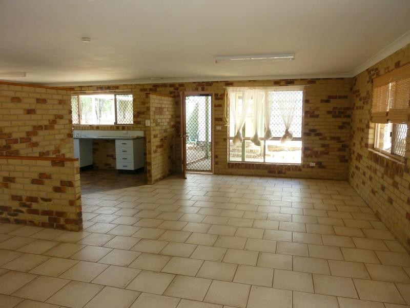 Lockyer Waters QLD 4311