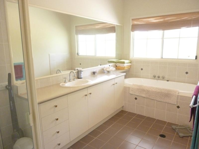 Glenore Grove QLD 4342