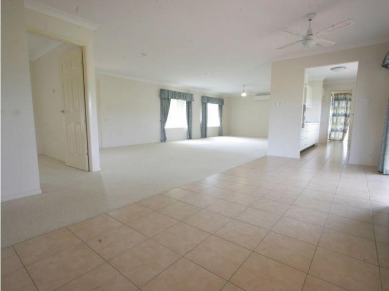 Kensington Grove QLD 4341