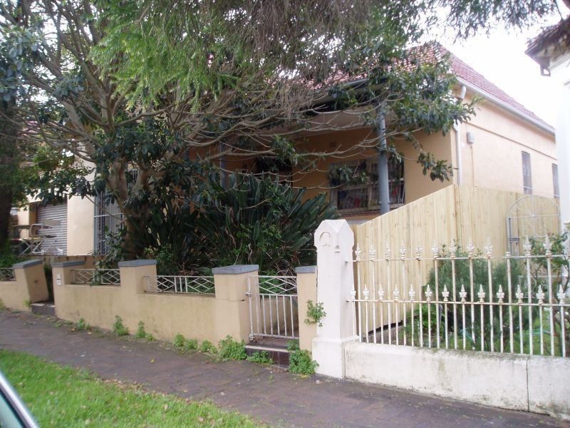 11 Hastings Street, Marrickville NSW 2204