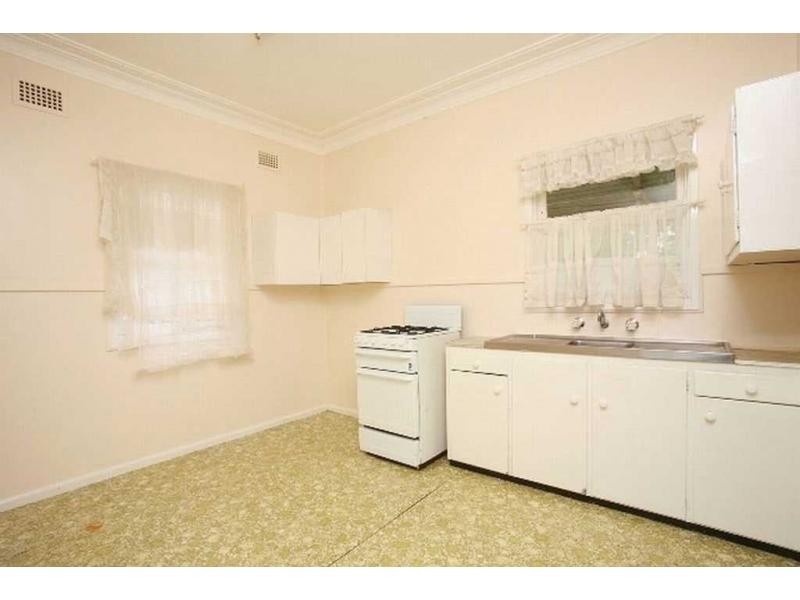 40 Braeside Road, Greystanes NSW 2145