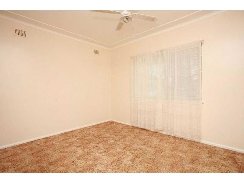 40 Braeside Road, Greystanes NSW 2145