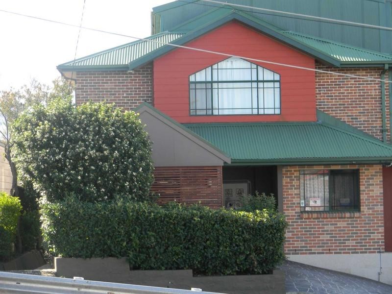 17A Bayview Avenue, Earlwood NSW 2206