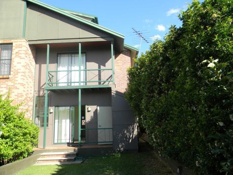 17A Bayview Avenue, Earlwood NSW 2206