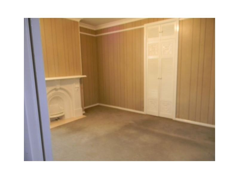 2/46 Henson Street, Marrickville NSW 2204