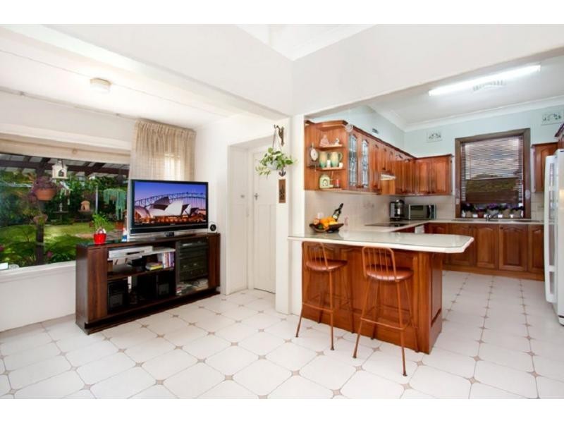 78 Hamilton Avenue, Earlwood NSW 2206