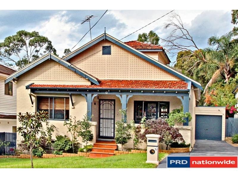 6 Hillcrest Avenue, Bardwell Park NSW 2207