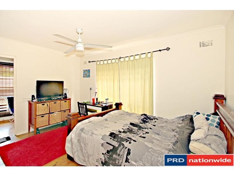 Unit 2/12 Marrickville Avenue, Marrickville NSW 2204