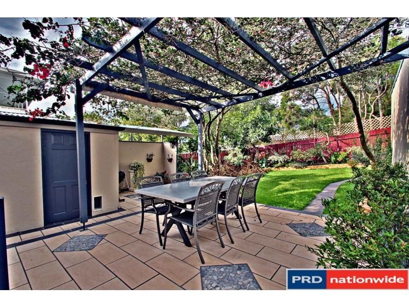 6 Hillcrest Avenue, Bardwell Valley NSW 2207