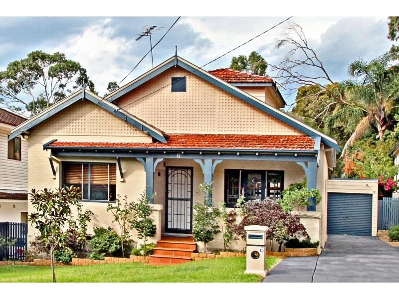 6 Hillcrest Avenue, Bardwell Valley NSW 2207