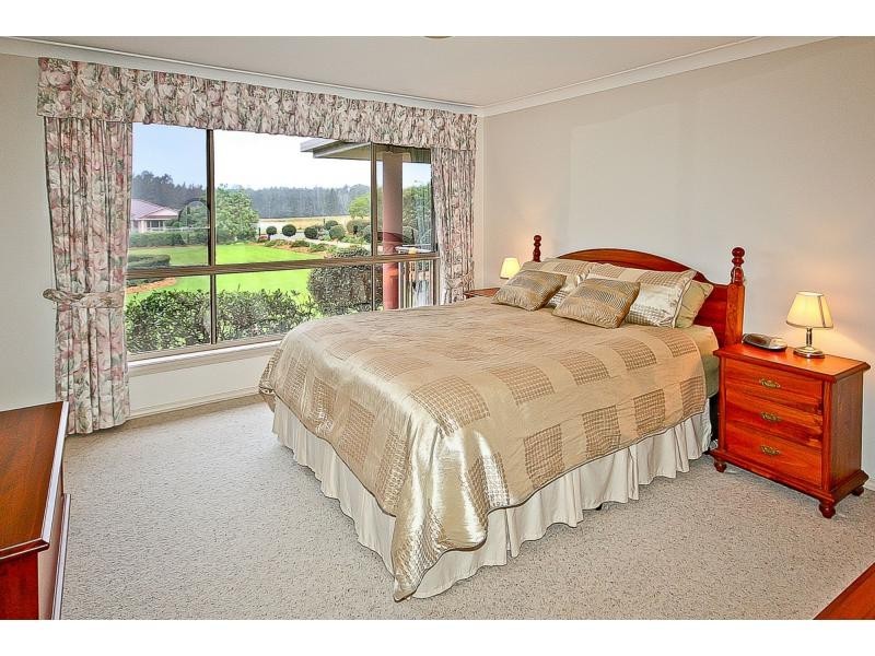 21 Forest Parkway, Lake Cathie NSW 2445