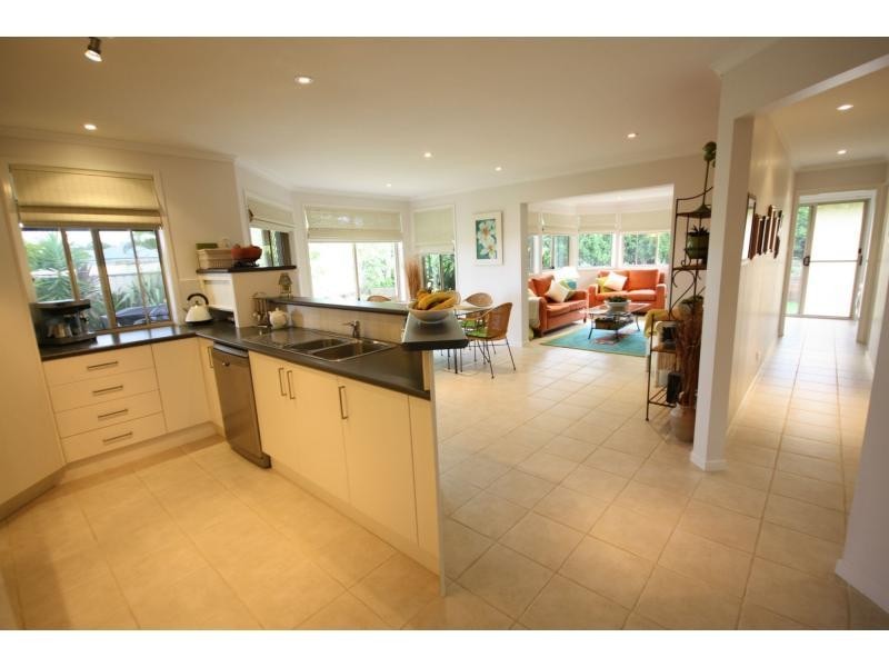 28 Rainbow Beach Drive, Bonny Hills NSW 2445