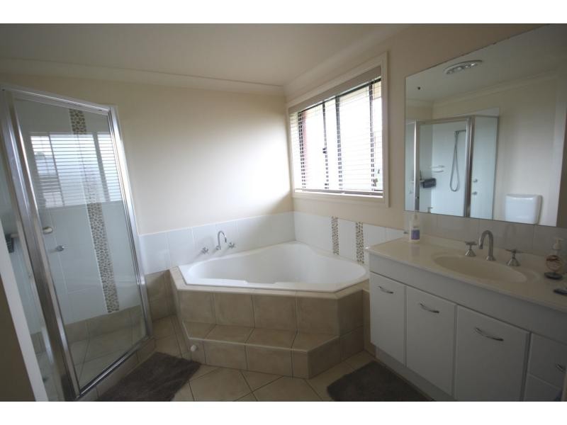 12 Forest Way, Lake Cathie NSW 2445