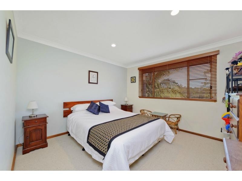 2 John Phillip Drive, Bonny Hills NSW 2445